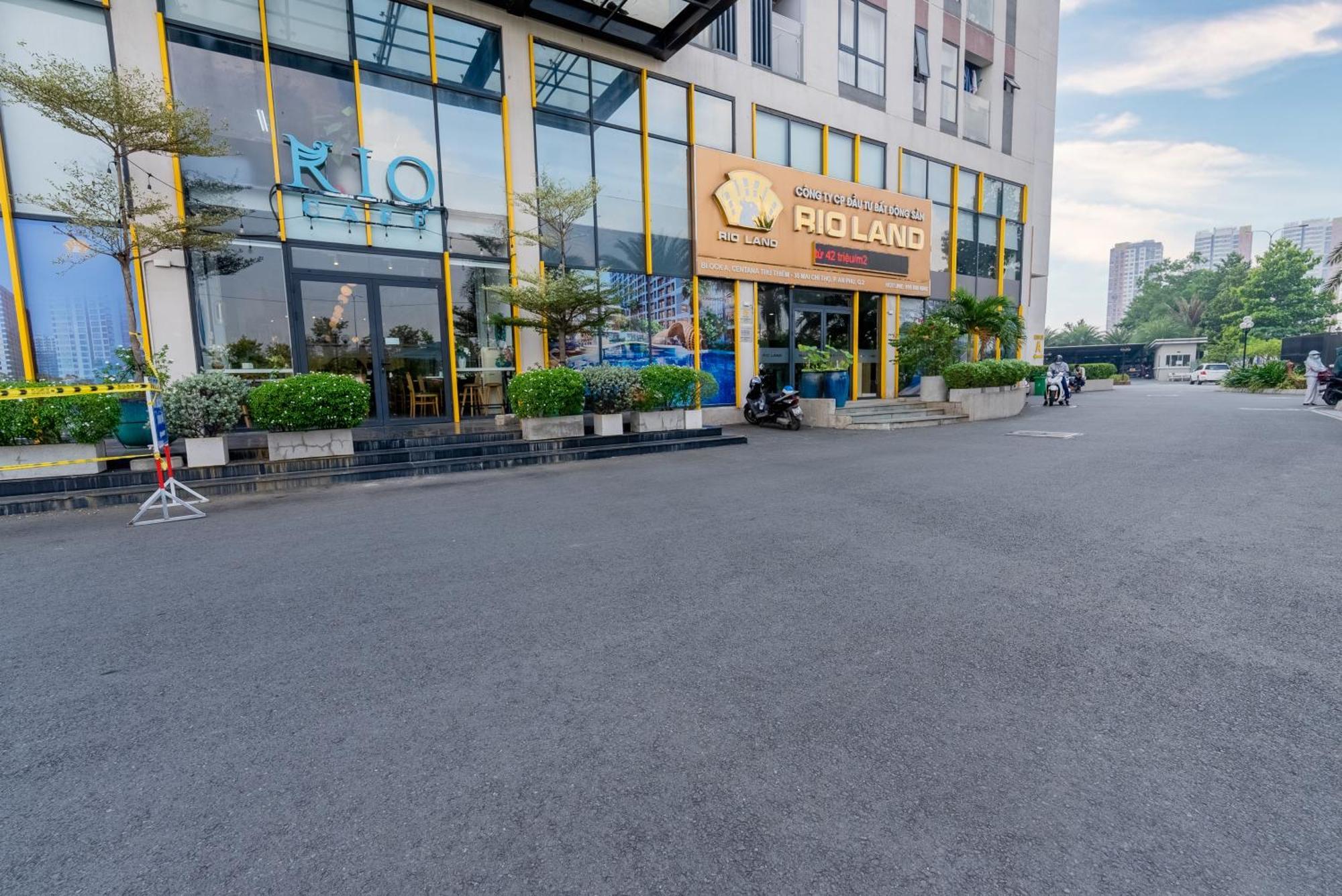 Cozy Private Bedroom In A Luxury 2Br Condo Bandar Ho Chi Minh Luaran gambar